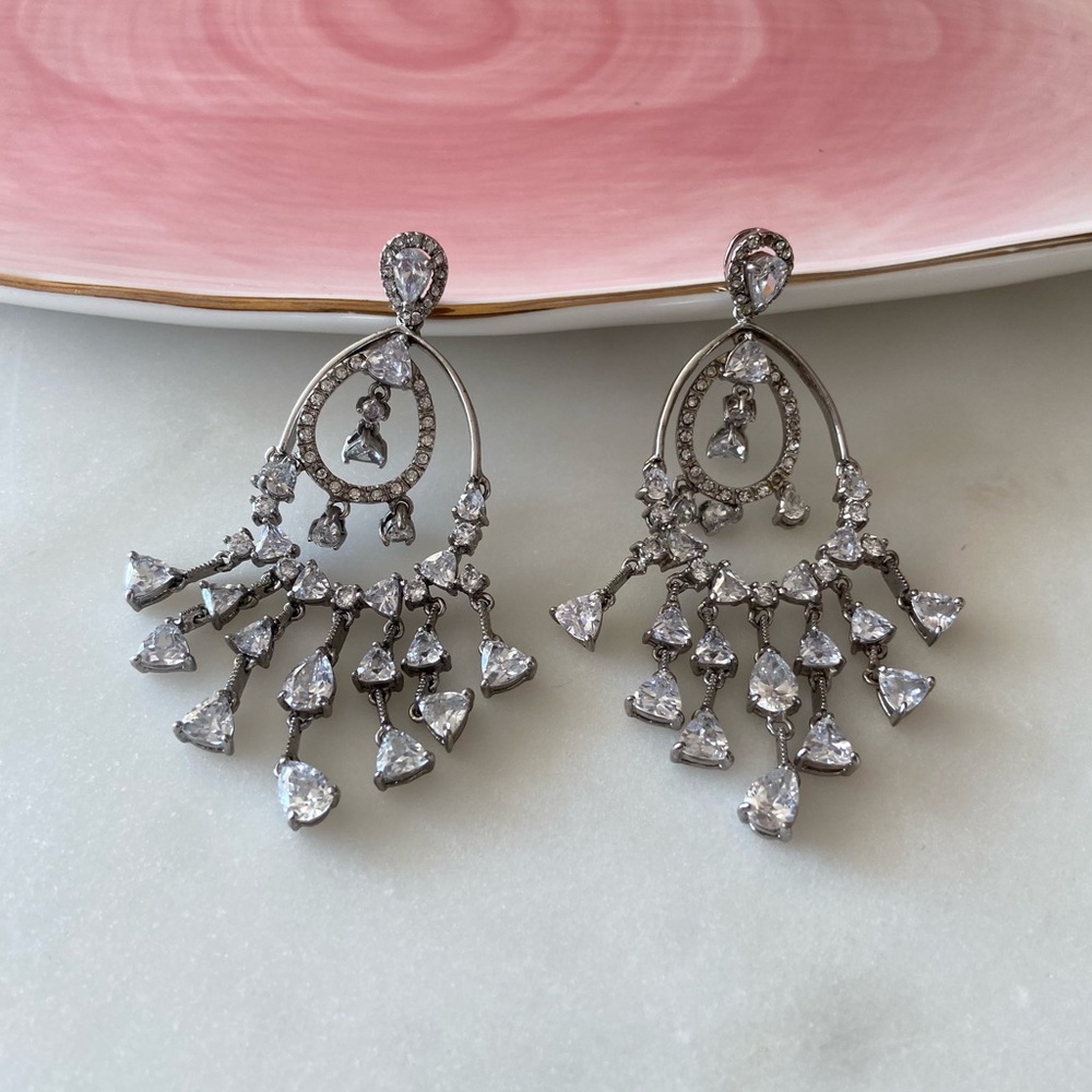 Crystal Chandelier Drop Earrings - Picture 4 of 7